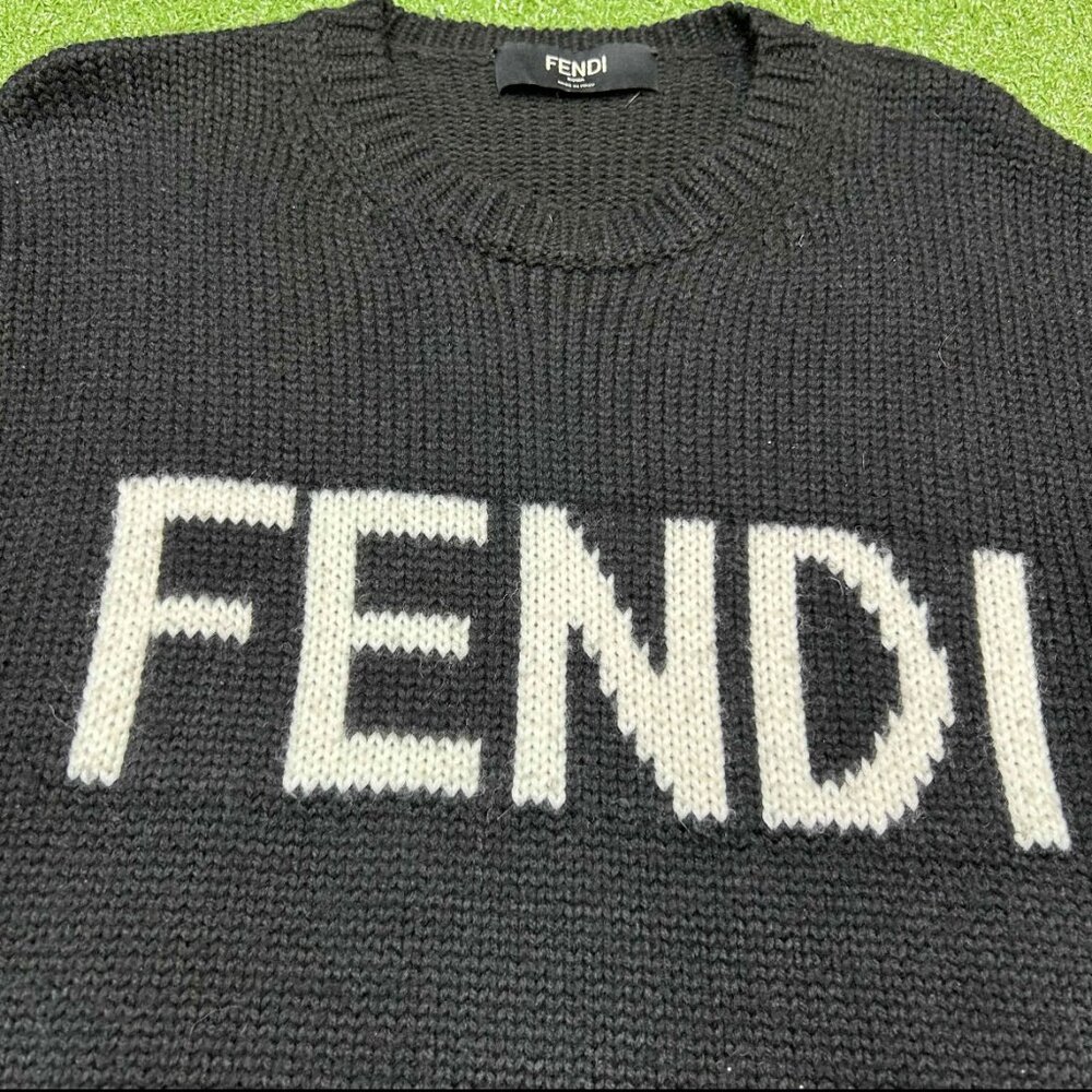Mens Fendi Designer Crew Sweater Spellout Size XL - Picture 2 of 8